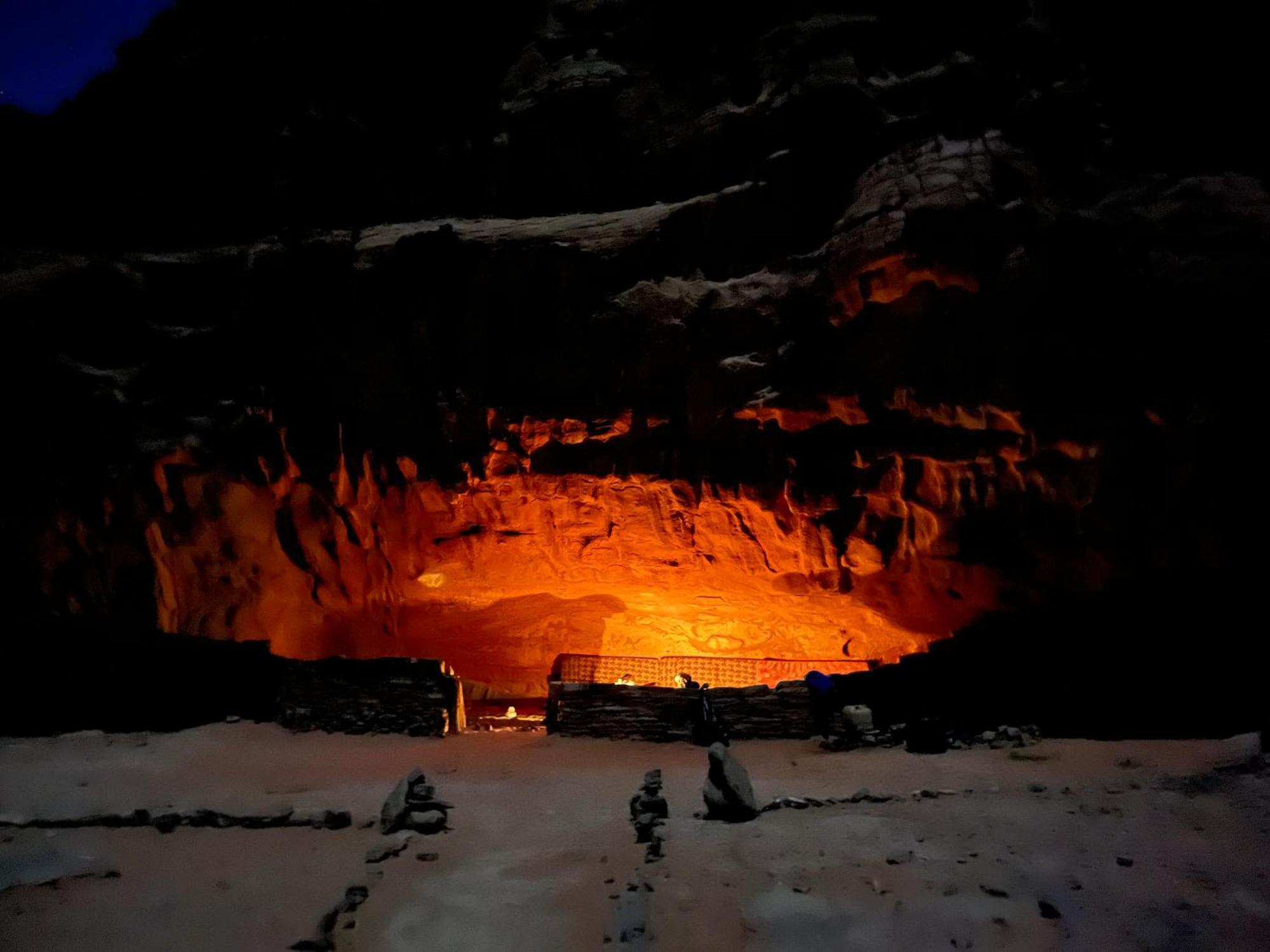 Wadi Rum Cave Camping Exterior foto