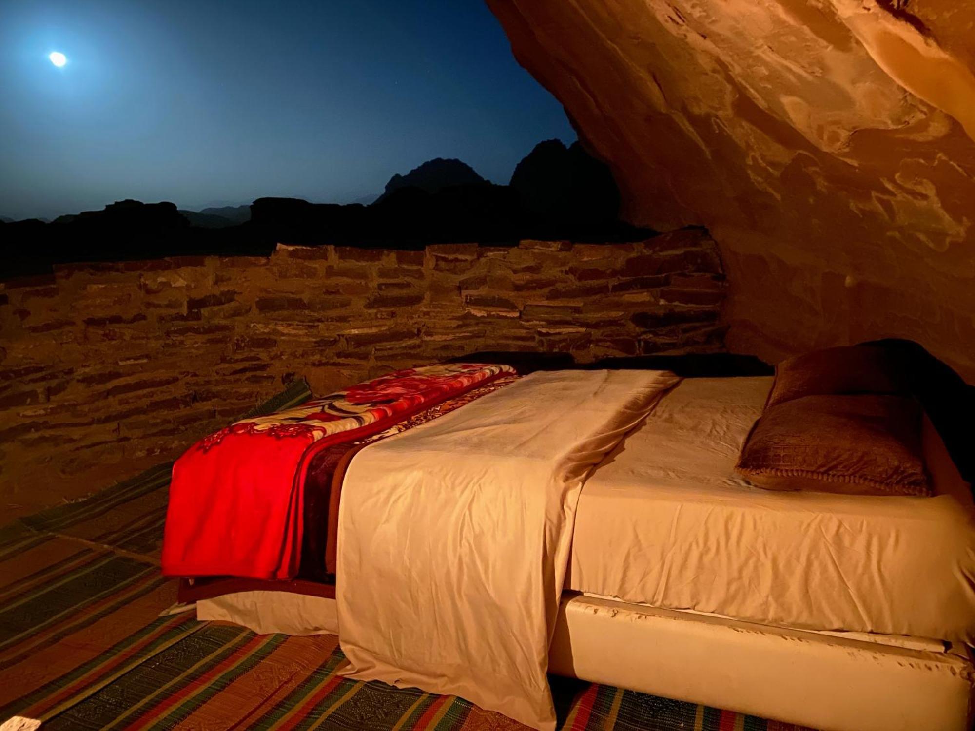 Wadi Rum Cave Camping Exterior foto