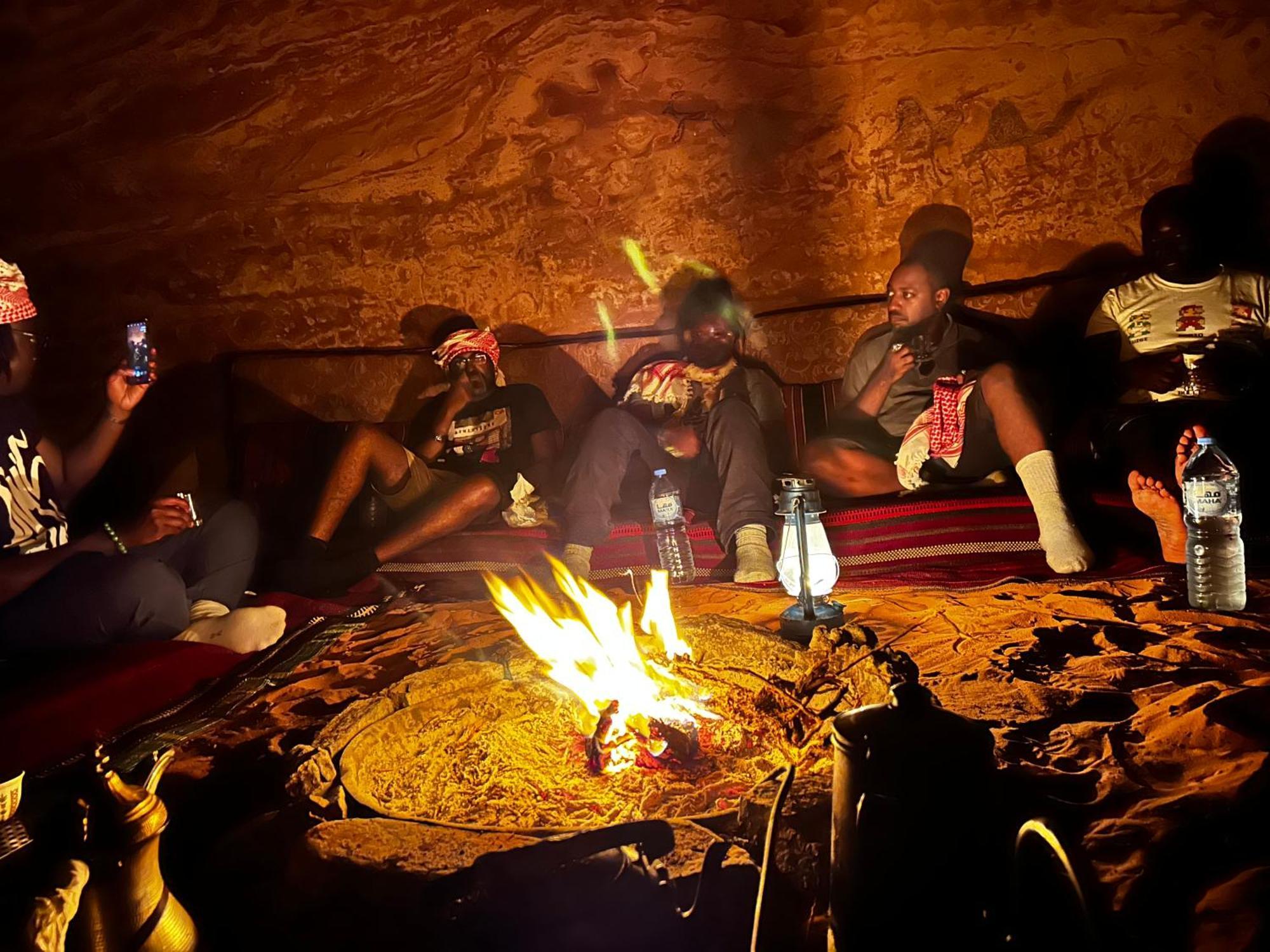Wadi Rum Cave Camping Exterior foto